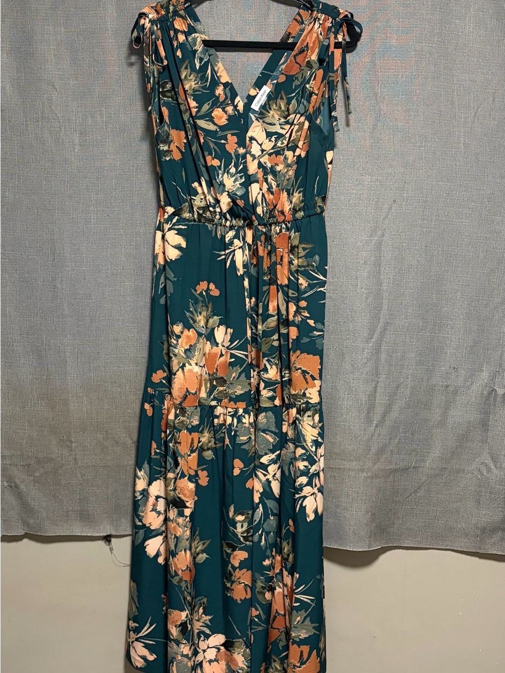 Calvin Klein Maxi Dress - Picture 4 of 4